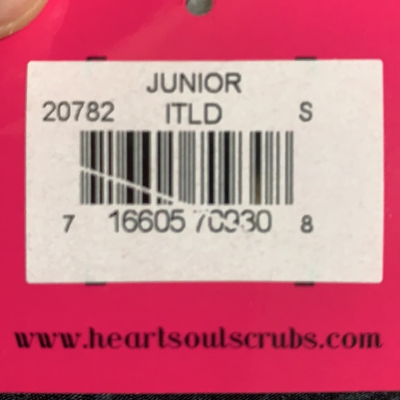 Scrubs - Picture 3 of 3